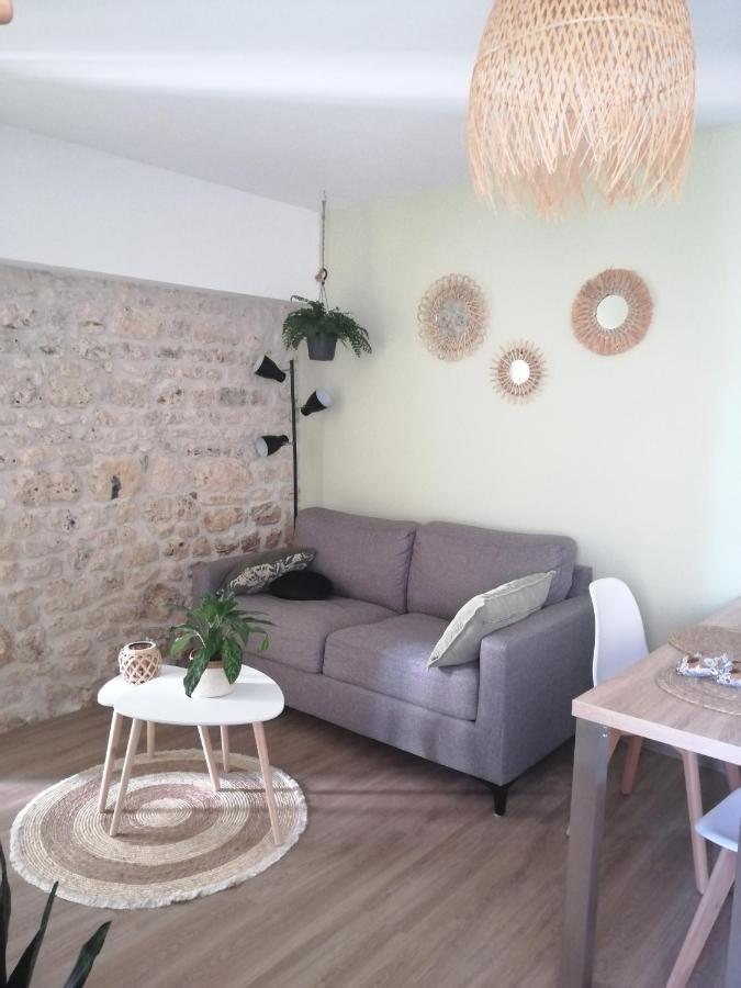 Gite Dans Une Ambiance Vegetale Avec Spa Privatif Jazennes المظهر الخارجي الصورة